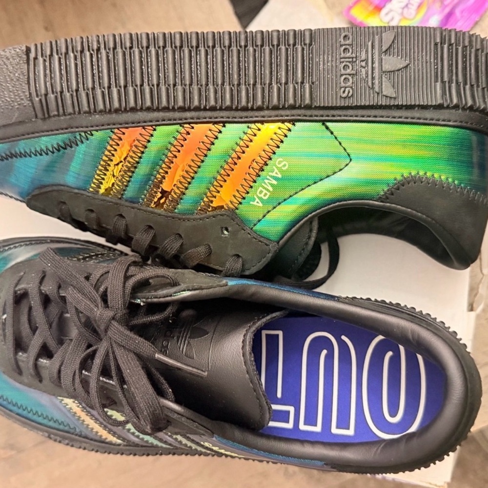 Adidas Samba Platform Shoes - Green and Yellow - Picture 6 of 11